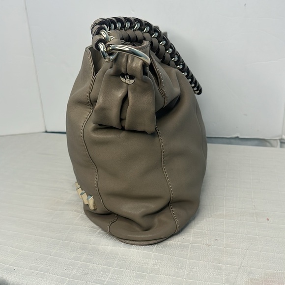 MARCIANO Bag in tan leather with light gold hardware - Picture 2 of 11